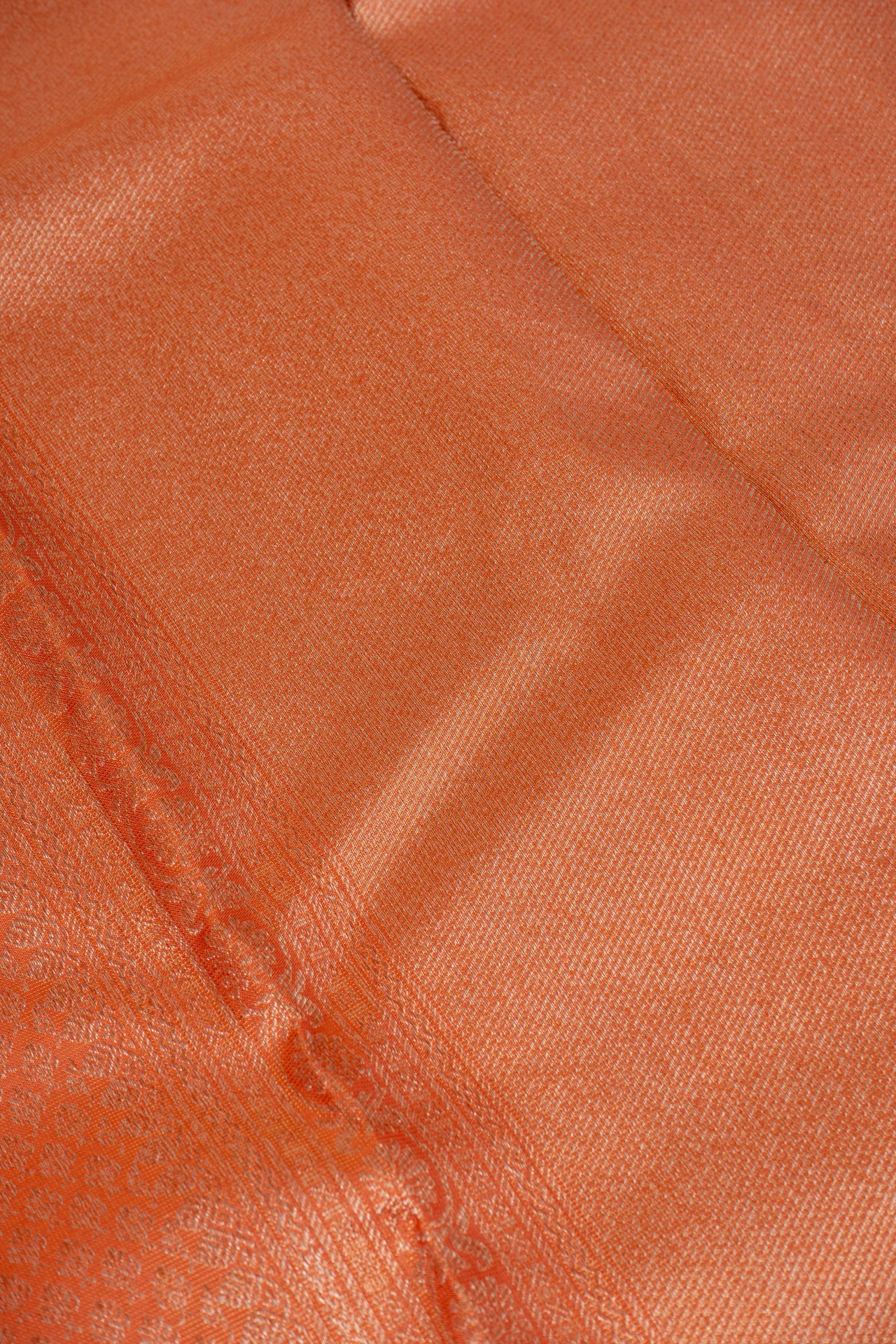 Pastle Orange Pure Kachivaram Silk With Tissue Saree